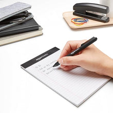 Carica l'immagine nel visualizzatore di Gallery, Amazon Basics - Penna a sfera a scatto - Nero - Confezione da 12