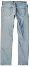 Carica l'immagine nel visualizzatore di Gallery, Amazon Essentials Jeans Slim Fit Uomo, delavé Chiaro, 38W / 32L