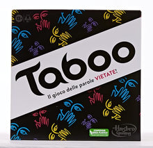 Carica l'immagine nel visualizzatore di Gallery, Hasbro Taboo classico, gioco di società con parole da indovinare per adulti e adolescenti, gioco da tavolo per 4 o più giocatori dai 13 anni in su