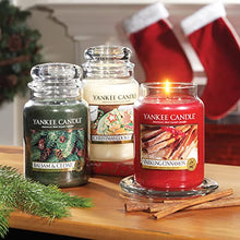 Carica l'immagine nel visualizzatore di Gallery, Yankee Candle Candela profumata in giara grande, Biscotto di Natale, Durata Fino a 150 Ore