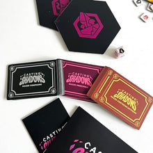 Carica l'immagine nel visualizzatore di Gallery, Asmodee: Casting Shadows, Gioco da Tavolo, 2-4 Giocatori, 12+ Anni, Edizione in Italiano