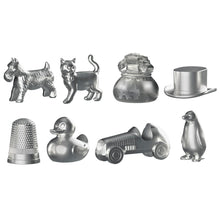 Carica l'immagine nel visualizzatore di Gallery, Hasbro Gaming, Monopoly, Gioco da Tavolo, Ideale per Famiglia e Amici, per Bambini e Bambine da 8 Anni in Su, Include Vaschetta Contenitore e Pedine Più Grandi, per 2-6 Giocatori, in Italiano