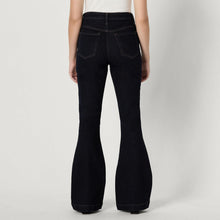 Carica l'immagine nel visualizzatore di Gallery, Amazon Essentials Jeans a Vita Alta a Zampa di Elefante Super Elasticizzati Donna, Risciacquo, 40