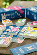 Carica l'immagine nel visualizzatore di Gallery, Asmodee Bunny Hops, Gioco da Tavolo, Party Game, 4-16 Giocatori, 14+ anni, Edizione in Italiano