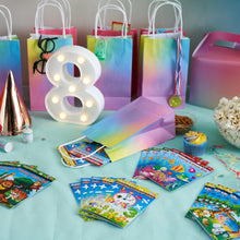 Carica l'immagine nel visualizzatore di Gallery, THE TWIDDLERS - 24 Mini Libri da Colorare con Adesivi per Bambini