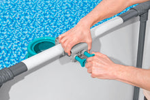 Carica l'immagine nel visualizzatore di Gallery, Bestway 58233-6 Skimmer Da Parete Funziona 22x33x22
