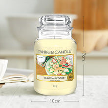 Carica l'immagine nel visualizzatore di Gallery, Yankee Candle Candela profumata in giara grande, Biscotto di Natale, Durata Fino a 150 Ore