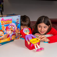 Carica l'immagine nel visualizzatore di Gallery, Rocco Giocattoli- Occhio alla Nonna Gioco, Multicolore, T72465IT