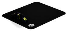 Carica l'immagine nel visualizzatore di Gallery, SteelSeries QcK, Tappetino per Mouse da Gioco, 32 x 27 x 2 Centimetri,...