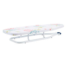 Carica l'immagine nel visualizzatore di Gallery, Amazon Basics - Asse da stiro da tavolo, 77 x 29 cm, Bianco, Floreale