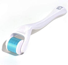 Carica l'immagine nel visualizzatore di Gallery, Dermaroller - Roller Viso con Micro Aghi di Titanio da 0,3mm - Derma Roller... - Ilgrandebazar
