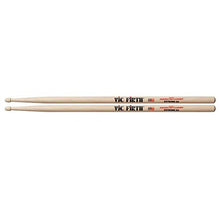 Carica l'immagine nel visualizzatore di Gallery, Vic Firth American Classic Hickory Extreme 5A