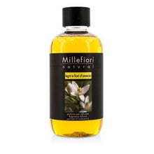 Carica l'immagine nel visualizzatore di Gallery, Millefiori Natural Ricarica per diffusore di 250ml, Legni E Fiori D'arancio - Ilgrandebazar