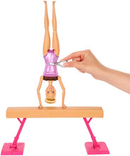 Carica l'immagine nel visualizzatore di Gallery, Barbie- Playset Ginnasta Bambola Snodabile con Bilanciere e Accessori... - Ilgrandebazar