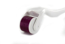 Carica l'immagine nel visualizzatore di Gallery, Derma Roller 540 Needle,0.5mm contro acne e brufoli - Ilgrandebazar