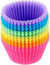 Carica l'immagine nel visualizzatore di Gallery, STAMPI per Dolci in Silicone, 24 PIROTTINI Silicone Muffin E Dolci,...
