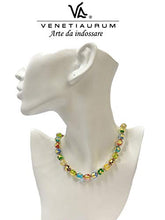 Carica l'immagine nel visualizzatore di Gallery, Venetiaurum - Collana Girocollo Da Donna Con Perle Multicolor In Vetro...