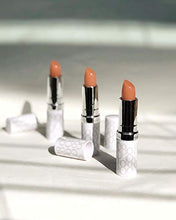 Carica l'immagine nel visualizzatore di Gallery, Elisabeth Arden Eight Hour - 3.7 g - Ilgrandebazar