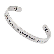 Carica l'immagine nel visualizzatore di Gallery, Braccialetto che augura buon viaggio, con aeroplani, regalo per hostess silver - Ilgrandebazar