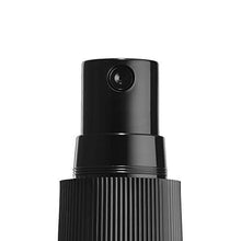 Carica l'immagine nel visualizzatore di Gallery, NYX Professional Makeup Setting Spray, Formula Leggera a Lunga Tenuta, Single - Ilgrandebazar