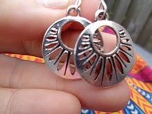 Carica l'immagine nel visualizzatore di Gallery, ✿ ORECCHINI PICCOLO MIAO TRIBAL BOHO ✿ Rotondi