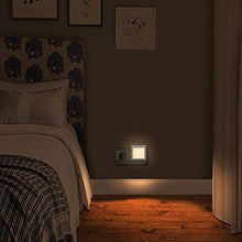 Carica l'immagine nel visualizzatore di Gallery, Presa di luce notturna con sensore crepuscolare, Emotionlite 2 pezzi...