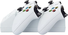 Carica l'immagine nel visualizzatore di Gallery, Venom Twin Docking Station with 2 x Rechargeable Battery Packs: White -