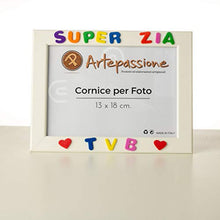 Carica l'immagine nel visualizzatore di Gallery, Cornici per foto in legno con la scritta Super Zia TVB e decorata con... - Ilgrandebazar