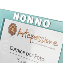 Carica l'immagine nel visualizzatore di Gallery, Cornici Celeste per foto in legno con la scritta Nonno TVB e decorata con...