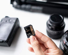 Carica l'immagine nel visualizzatore di Gallery, Lexar Schede Professional 633X 32Gb Sdhc Uhs-I, Nero 32GB