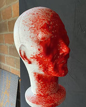 Carica l'immagine nel visualizzatore di Gallery, Bomboletta antiaggressione Stop Attack 20 ML