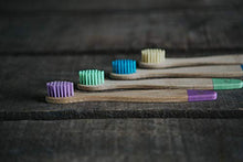 Carica l'immagine nel visualizzatore di Gallery, Wild &amp; Stone | Spazzolino da denti per bambini in bambù organico | Quattro... - Ilgrandebazar