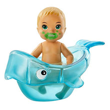 Carica l'immagine nel visualizzatore di Gallery, Barbie- Playset Pappa e Bagnetto con Bambola Bebè Cambia Colore e Accessori... - Ilgrandebazar