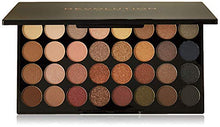 Carica l'immagine nel visualizzatore di Gallery, Makeup Revolution - Palette di 32 ombretti Ultra - Flawless, 16g - Ilgrandebazar