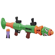 Carica l'immagine nel visualizzatore di Gallery, E7511EU4 Nerf- Fortnite RL Blaster con Dardi, 2 razzi inclusi, Età...
