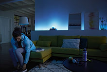 Carica l'immagine nel visualizzatore di Gallery, Philips Lighting White and Color Ambiance Starter Kit con 2 Lampadine 2 Pezzi - Ilgrandebazar