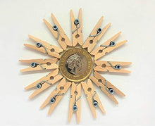 Carica l'immagine nel visualizzatore di Gallery, Mini mollette di legno Dorman &amp; Walsh mini per foto decorative da... - Ilgrandebazar