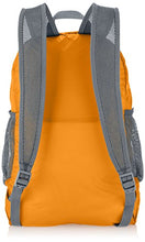 Carica l'immagine nel visualizzatore di Gallery, AmazonBasics - Zaino ultra leggero pieghevole 25 l, Arancione