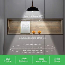 Carica l'immagine nel visualizzatore di Gallery, Bomcosy Lampadina LED E27 Sensore di Movimento a Bianco Caldo 3000k - Ilgrandebazar