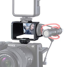 Carica l'immagine nel visualizzatore di Gallery, Vlog Selfie Flip Screen Schermo V-log per fotocamera, slitte microfono o...