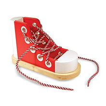 Carica l'immagine nel visualizzatore di Gallery, Melissa &amp; Doug 13018 - Scarpa con Lacci in Legno - Ilgrandebazar