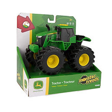 Carica l'immagine nel visualizzatore di Gallery, TOMY Monster Treads John Deere Trattore Luci e Suoni, Multicolore, 46656