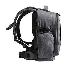 Carica l'immagine nel visualizzatore di Gallery, AmazonBasics - Zaino per fotocamera DSLR, poliestere 840D ad alta densità e...