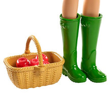 Carica l'immagine nel visualizzatore di Gallery, Barbie- Contadina Bambola con Accessori, Giocattolo per Bambini 3+ Anni,... - Ilgrandebazar