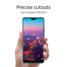 Carica l'immagine nel visualizzatore di Gallery, Spigen, Vetro Temperato Compatibile con Huawei P20 PRO, [Copertura... - Ilgrandebazar