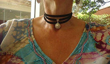 Carica l'immagine nel visualizzatore di Gallery, MANDALA SUEDE CHOKER - collare nero involucro - Ilgrandebazar