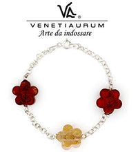 Carica l'immagine nel visualizzatore di Gallery, Venetiaurum - Offerta Bracciale donna con perle a forma di fiore in vetro...