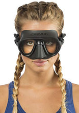 Carica l'immagine nel visualizzatore di Gallery, Cressi Calibro Maschera Subacquea con Dispositivo Antifog per Adulti, Nero