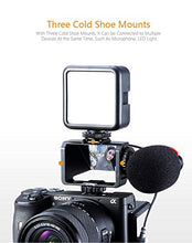Carica l'immagine nel visualizzatore di Gallery, Vlog Selfie Flip Screen Schermo V-log per fotocamera, slitte microfono o...