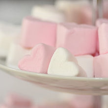 Carica l'immagine nel visualizzatore di Gallery, WeddingTree Cuori di marshmallow 1 kg - dolci morbidi per San Valentino o...